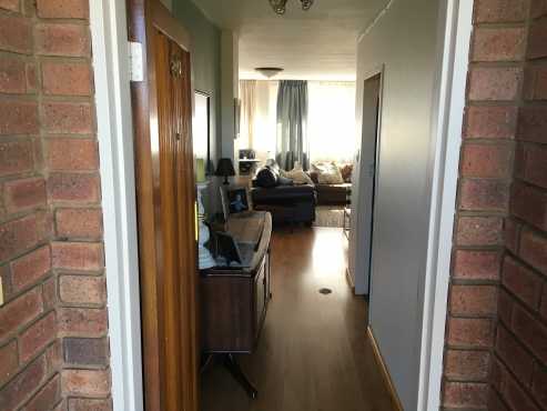 To Let - 2 Bedroom 5th Floor Apartment - Wonderboom South