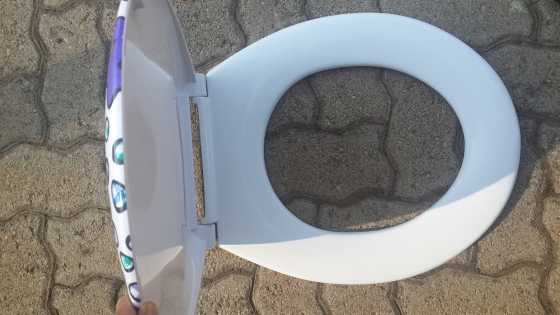 Toilet Seats