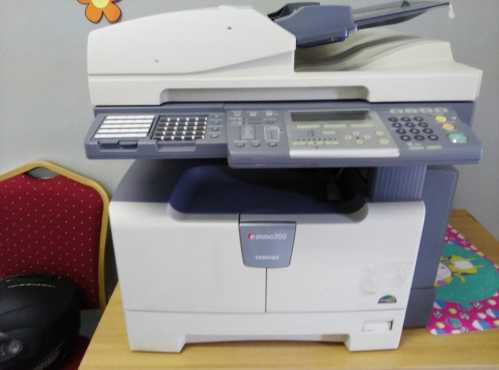 Toshiba e-studio205 Commercial Copier BampW