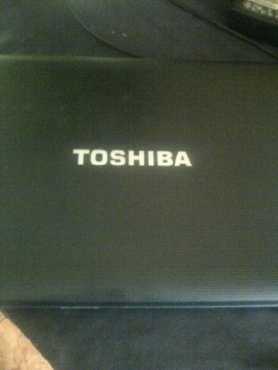 Toshiba laptop te koop