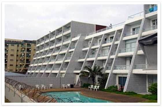 Toti Cabanas Ground Floor unit - School Holidays accomodation (7days)