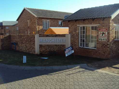 townhouse for rent at manchester complex