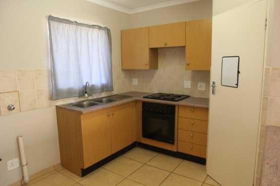 Townhouse kitchen cupboards