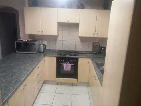 Townhouse to let in Secure Village,Jansenpark,Boksburg