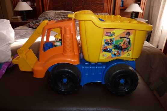 TOY TRUCK WITH MEGA BLOKS