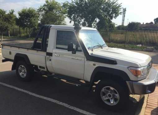 Toyota 1000 Land Cruiser 4.0L V6