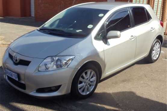 Toyota Auris 1.8 RS