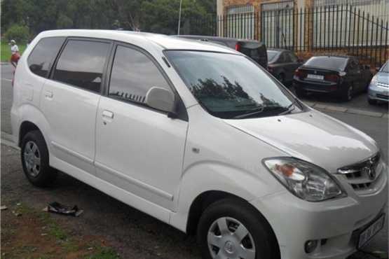 Toyota avanza for sale 2011 model,