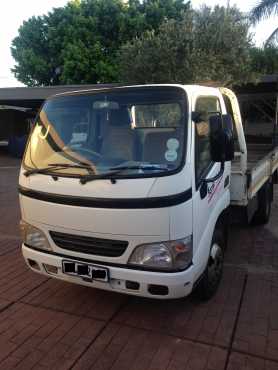 Toyota Dyna 150 Truck Dropside