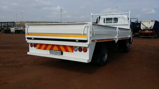 TOYOTA DYNA 7-145 WITH NEW DROPSIDES