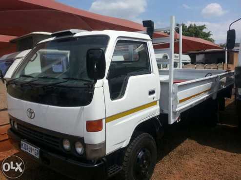 Toyota Dyna ADE 364 Dropside 4 Ton