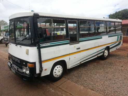 Toyota Dyna Bus 30 seater ADE 314T