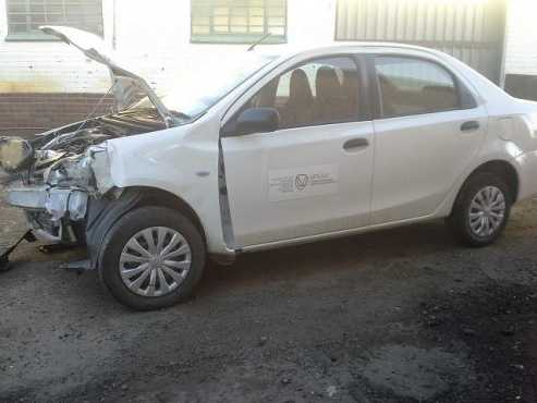 TOYOTA EITOS (2013)