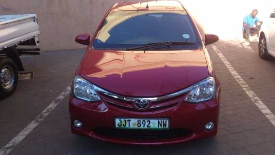 toyota etios 1.5 xs 2015