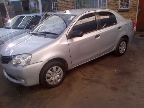 TOYOTA ETIOS 2012