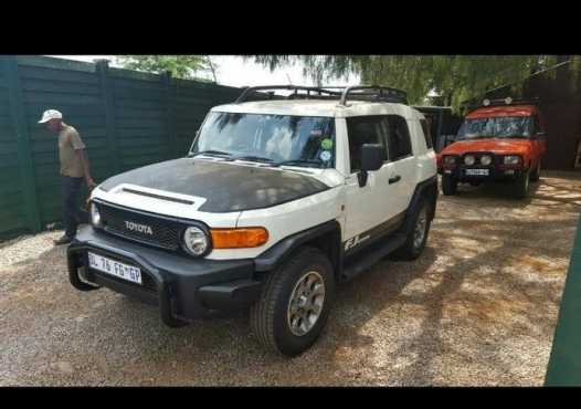 TOYOTA FJ CRUISER 4.0L V6