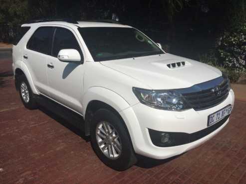 Toyota Fortuner 3.0 d4-d 4x4 Raised Body