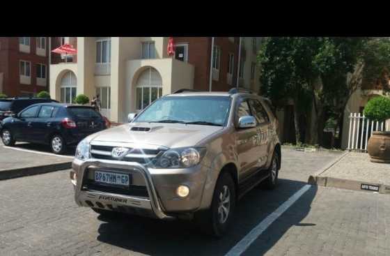 Toyota Fortuner 3.0 D4D 7 SEATER