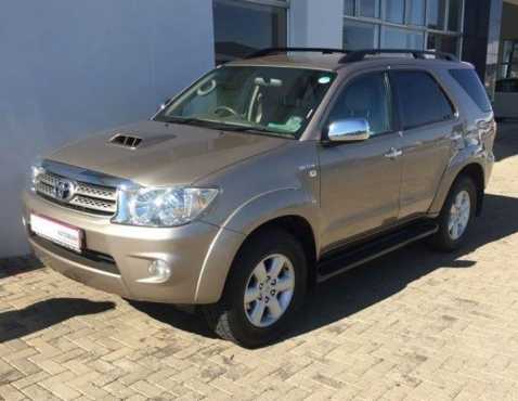 Toyota Fortuner 3.0d-4d 4x4 At for sale