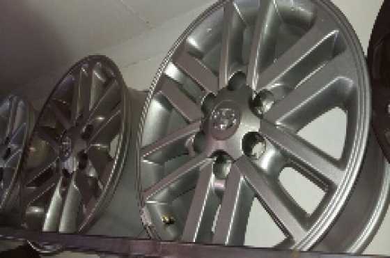 Toyota fortuners mag rim 17quot for R5000.00