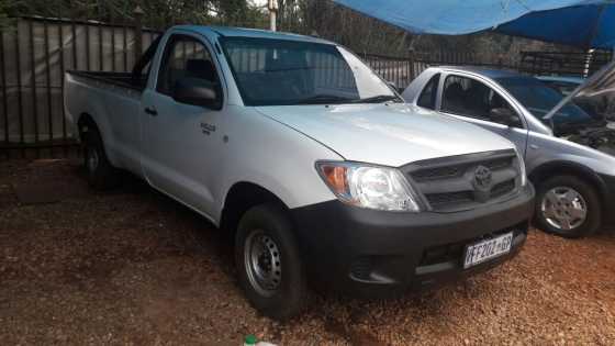 Toyota Hilux 2.0 vvti ac