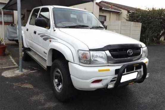 Toyota Hilux 2003 2,7i Raider 2x4, 240000km
