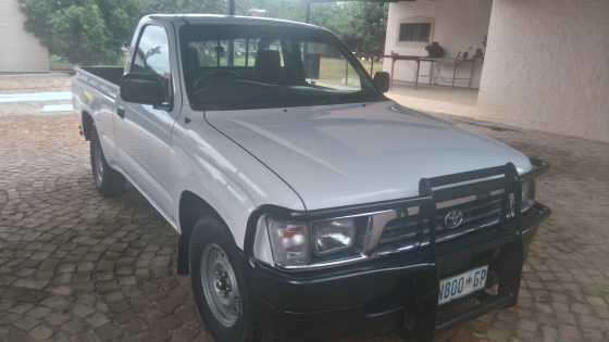 Toyota Hilux 2.4D 1999