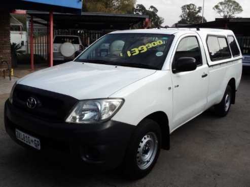 Toyota Hilux 2.5 D4D sc with canopy 2010