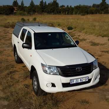 Toyota Hilux 2.5D-4D SRX DC AC 4X4