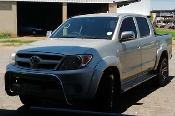 Toyota Hilux 2.7 VVTI DCab 2006