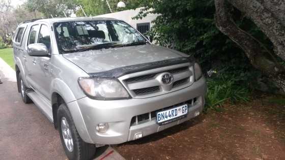 toyota hilux 2.7vvti