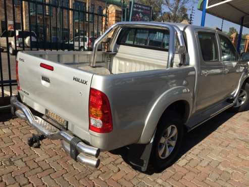 toyota hilux 3.0 d4-d raider auto rb pu dcab 2009 model