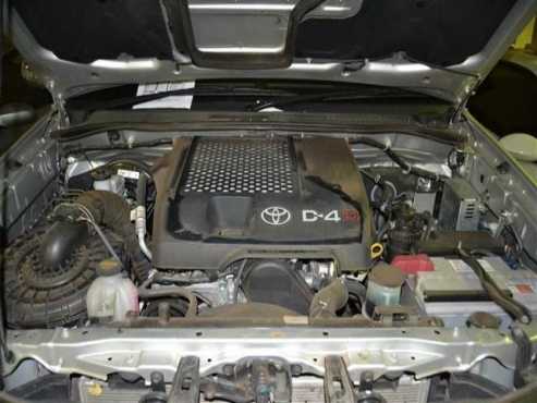 Toyota  Hilux 3.0L D-4D Raider Xtra Cab 4X4 Pick Up 2013 Model