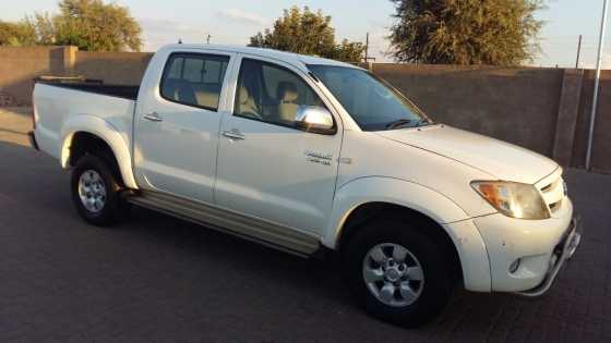 TOYOTA HILUX 4.0 V6 DOUBLE CAB