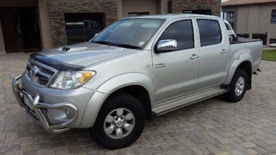 Toyota Hilux Double Cab 4x4 3.0 D4D