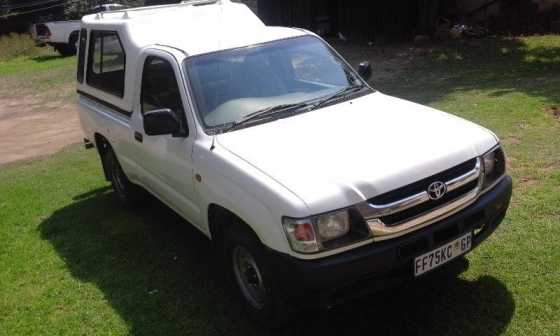 toyota hilux single cab