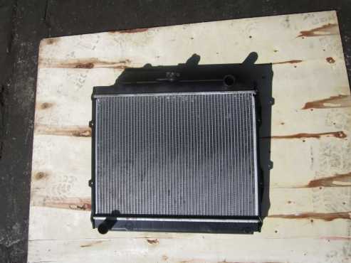 Toyota Hilux YN50 Petrol Radiator for sale