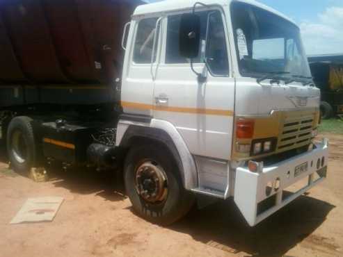 Toyota Hino single Diff truck,ADE407 motor