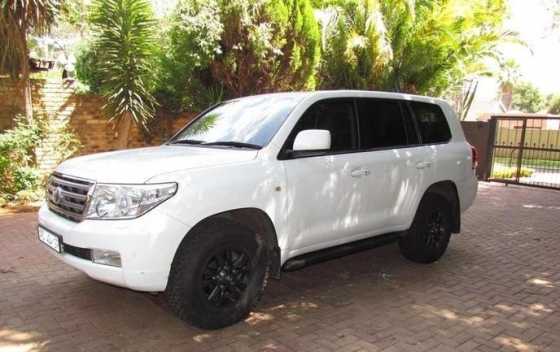 Toyota Land Cruiser 200 V8 Diesel