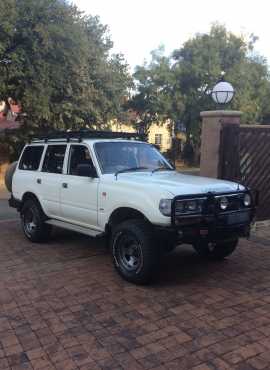 Toyota Land Cruiser Series 80