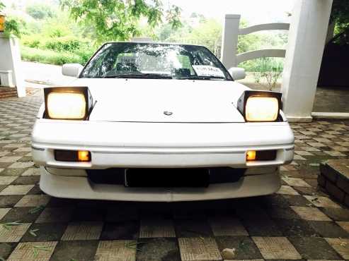 Toyota MR2