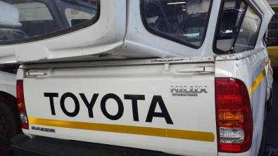 TOYOTA RAIDER 2.5 DT - STRIPPING