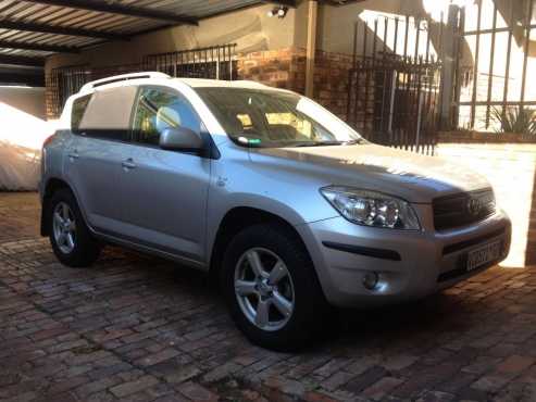 Toyota Rav 4 2.2 D4D