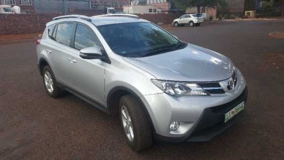 Toyota RAV-4 SUV