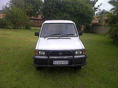 Toyota Venture 2000model for sale R75000