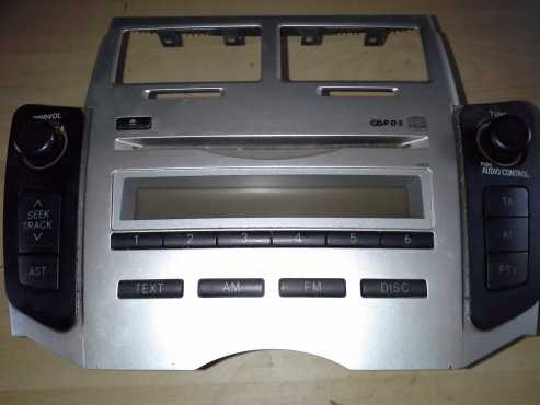 toyota yaris cd player