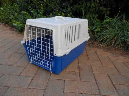 Travel cage for dog or cat