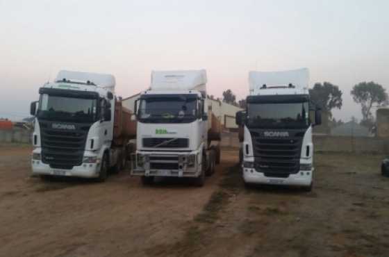 Tri axel  Truck Hire