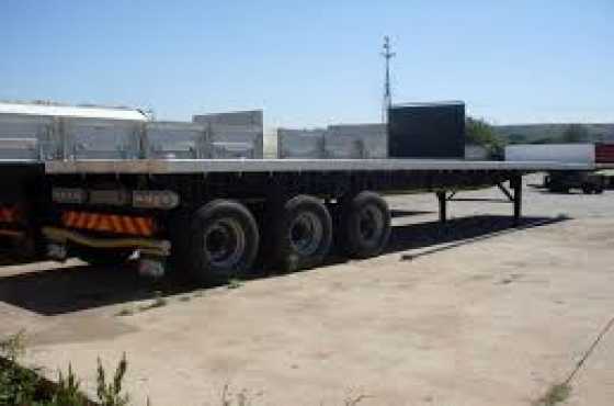 Triaxel Flatdeck Trailer