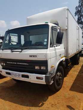 Truck for sale - Closed body Nissan CM16 8 Ton